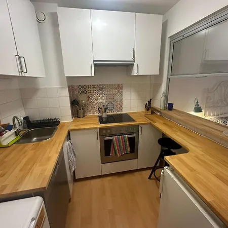 1 Apartment